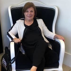 Meet your Posher, Agnes